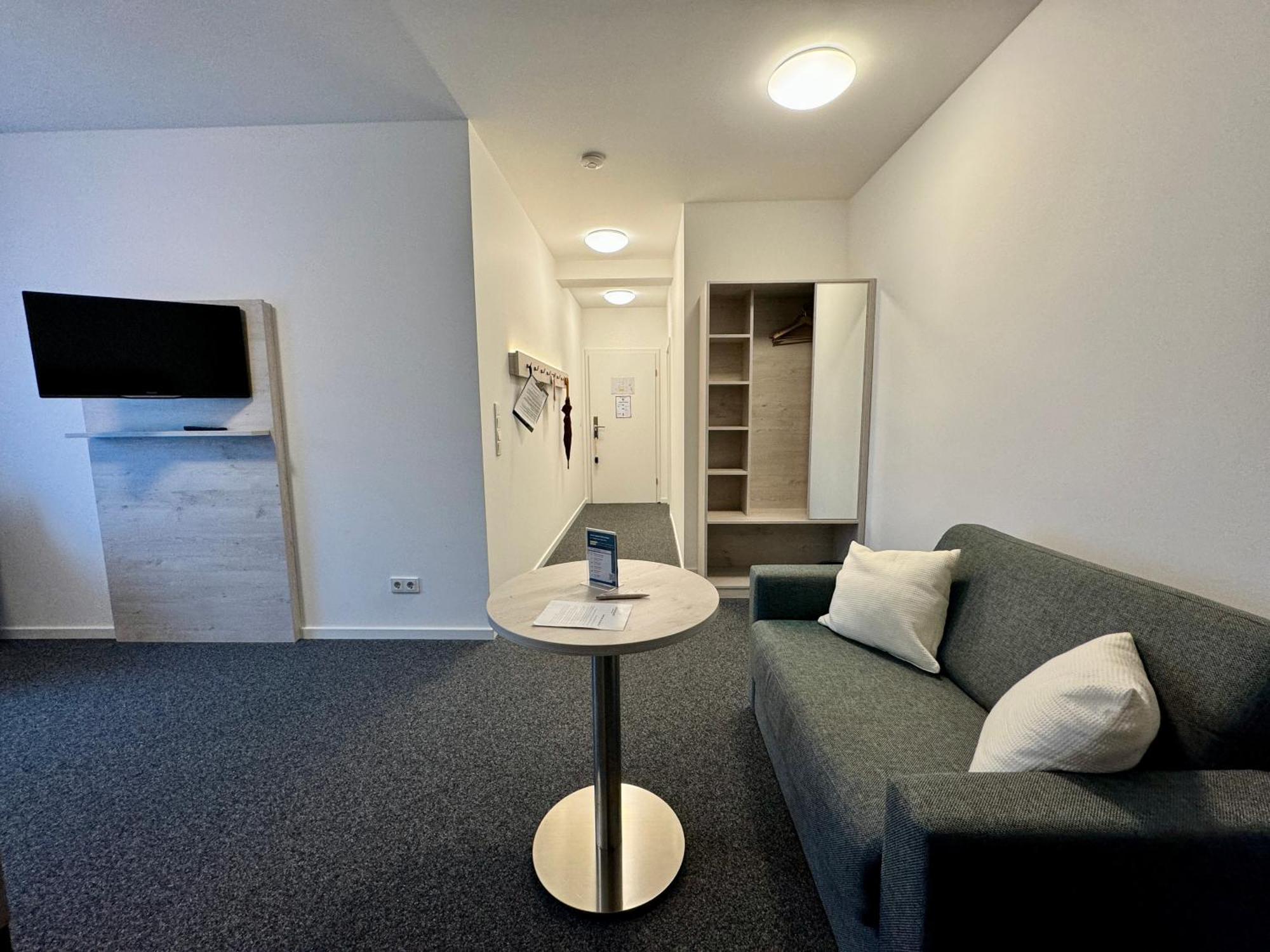 Sonnenuhr Bed & Breakfast แบร์นคาสเทล-คืสท์ ภายนอก รูปภาพ